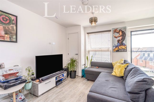 Flat 18,, Longacre House, Longacres Way photo 2