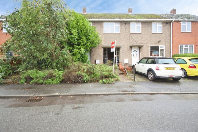 2-bed terraced on Staunton Road, LEAMINGTON SPA, £165,000