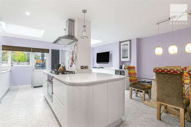 1, Larkswood Road, London photo 4