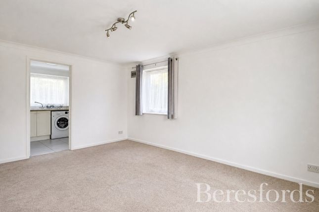 Grange Court, Chelmsford photo 4