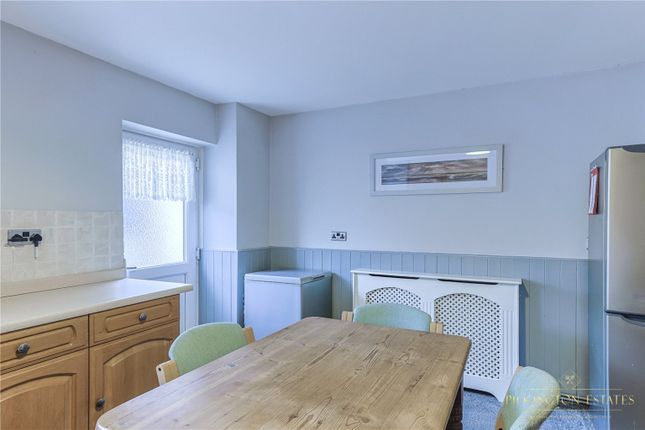 23 Eastbury Avenue, Plymouth, Devon photo 3