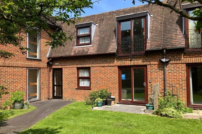 Thumbnail Flat for sale in Flat 51 Delves House East, Delves Close, Ringmer, Lewes
