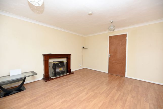 11 Thirlmere, Huntingdon photo 4