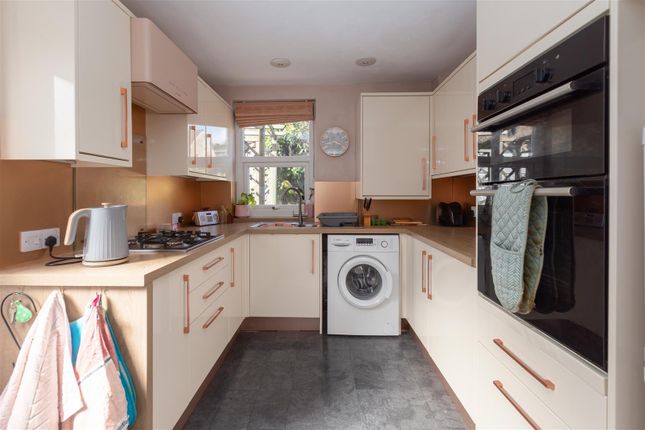 37, Main Street, Carnforth photo 4