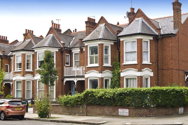 Detached house to rent in Wallingford Avenue, London