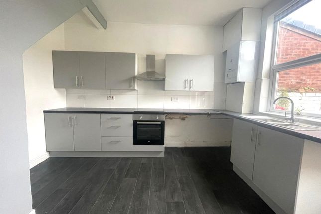 27, Downall Green Road, Ashton-in-Makerfield, Greater Manchester photo 2