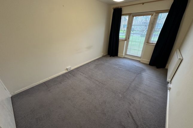 Flat to rent in Lansdown Road, Cheltenham
