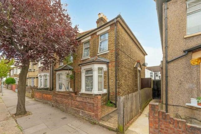 Thumbnail Semi-detached house for sale in Fairholme Road, Croydon