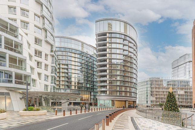 Thumbnail Flat to rent in Alder House, Battersea Roof Gardens, London