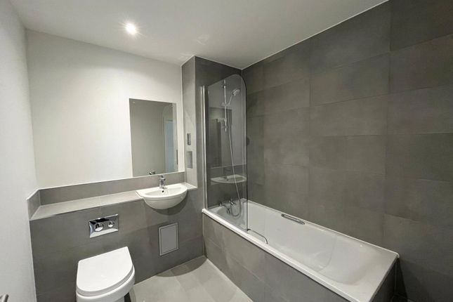 Flat 2, Caspian View,, Buckingham Road, Milton Keynes photo 5