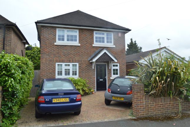 Thumbnail Detached house to rent in The Furrows, Walton-On-Thames