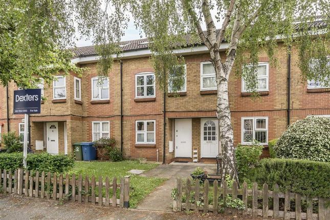 Flat for sale in Cadet Drive, London