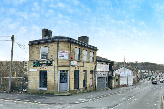Thumbnail Property to rent in Chapel Hill, Huddersfield