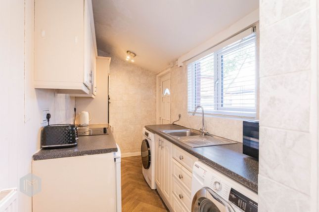 257 Dumers Lane, Manchester photo 4