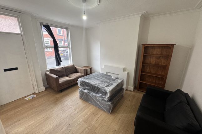 Harold Terrace, Leeds photo 4