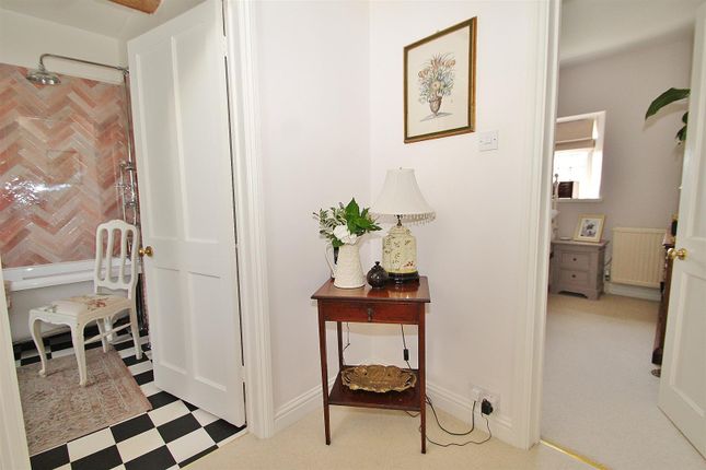 Tallet Barn Landing.Jpg