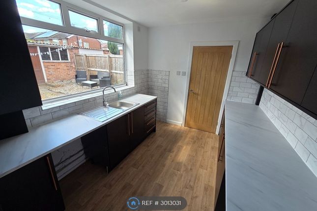 Bolton Road, Salford photo 5