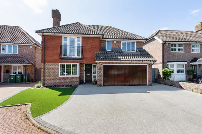 Thumbnail Detached house for sale in Marrabon Close, Sidcup