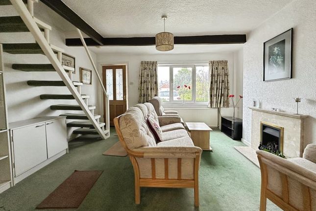 135, Simister Lane, Manchester photo 4