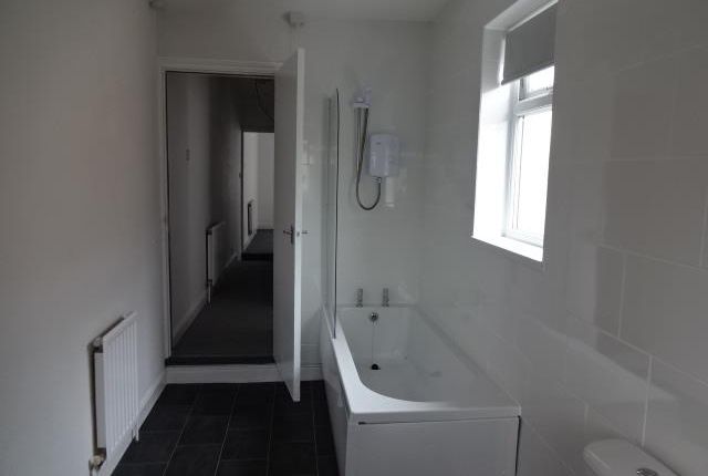 67, Bolton Road, Leicester photo 4