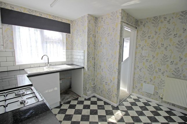 56 Hazelwood Road, Wigston photo 3