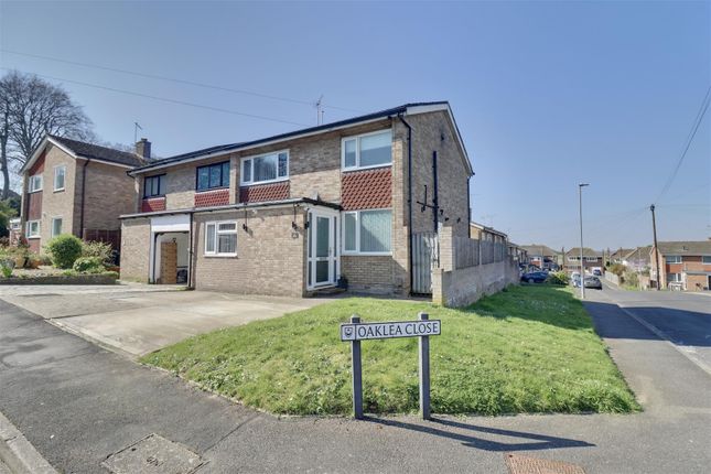 3-bed house on 2, Oaklea Close, Waterlooville, £360,000