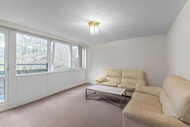 2-bed flat on 15, Maurice Court, Brentford, £330,000