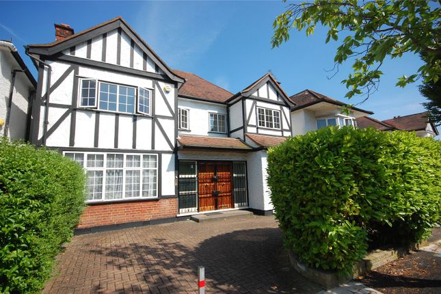 Thumbnail Detached house for sale in Foscote Road, Hendon