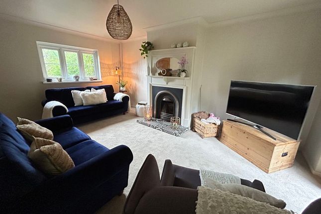 2, Min Y Don Drive, Colwyn Bay photo 4