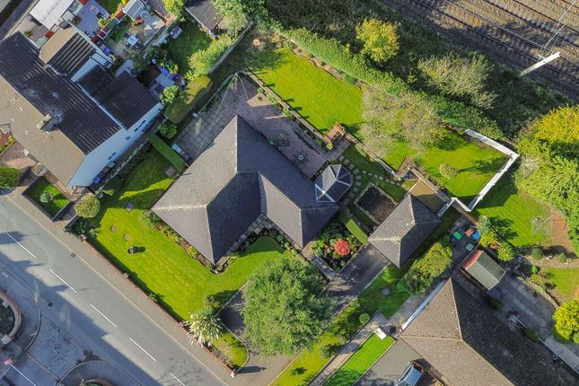 8c Wigan Road, Warrington photo 3