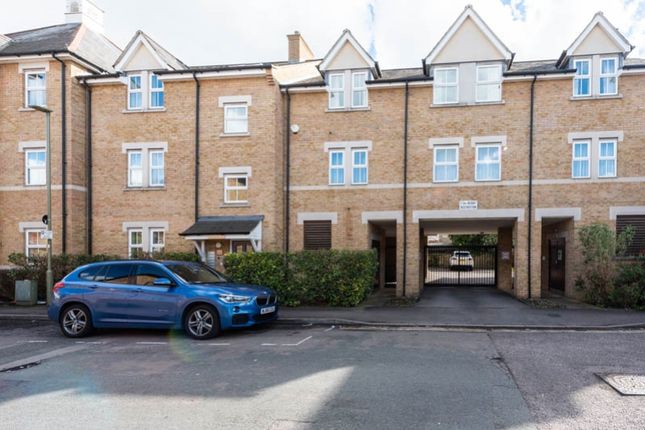 Thumbnail Terraced house to rent in Grove Street, Oxford