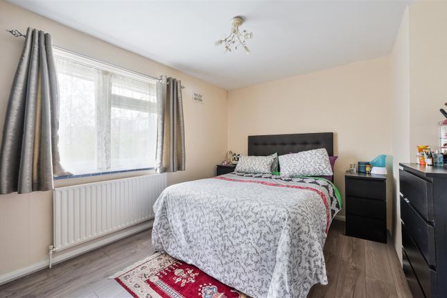 Semi-detached house for sale in Upland Way, Epsom
