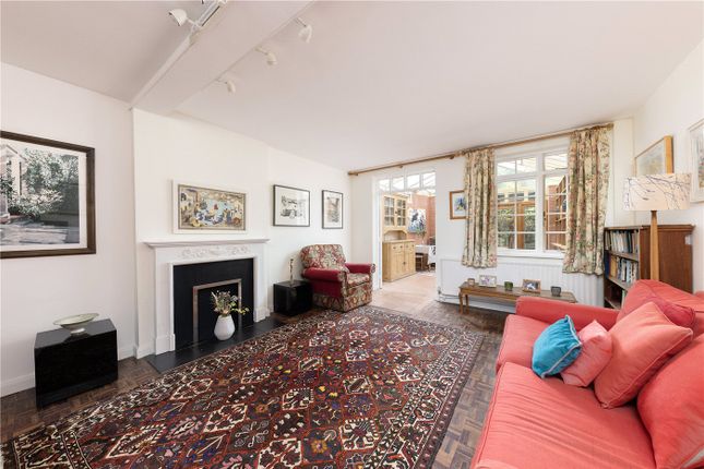 3, Lavington Stables, London photo 2