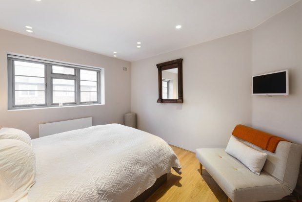 Property to rent in Sabine Road, London