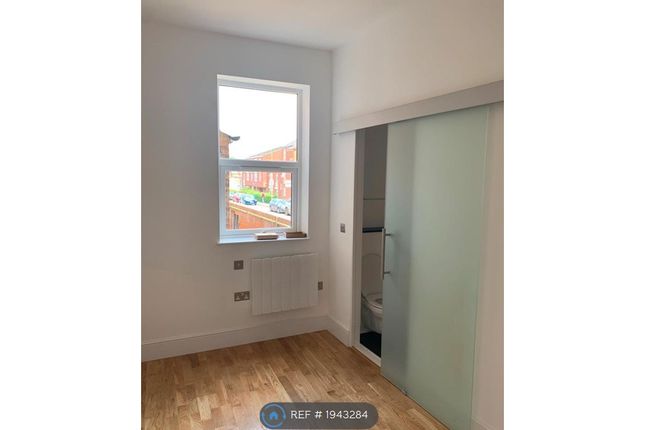 Room, Banbury photo 5