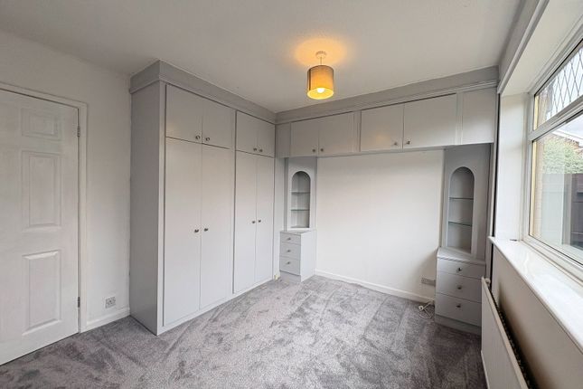6, Redwood Avenue, Lydiate photo 4