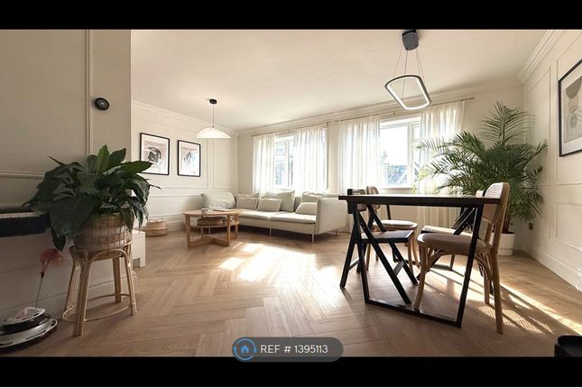 Lounge Room