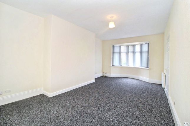 8, Westacre Gardens, Newcastle upon Tyne photo 2