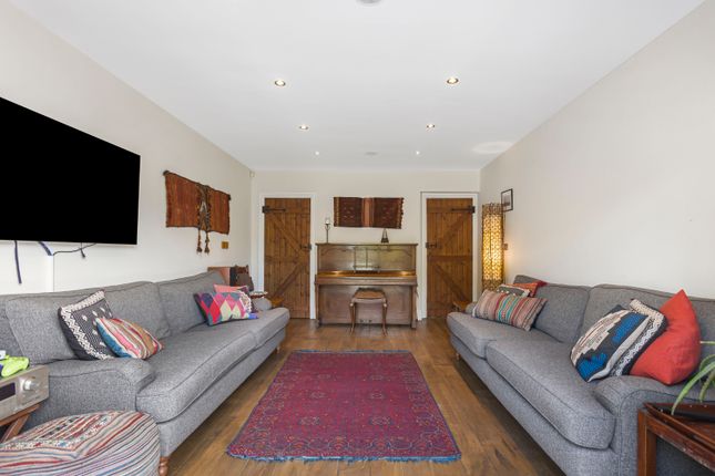 4, The Cottages, Welwyn photo 3