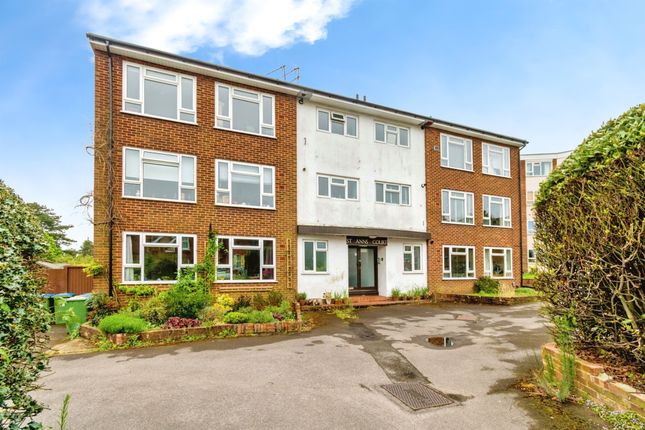 Flat for sale in Welbeck Avenue, Southampton