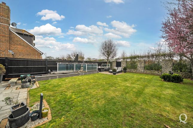 13, Monins Road, Sittingbourne photo 3