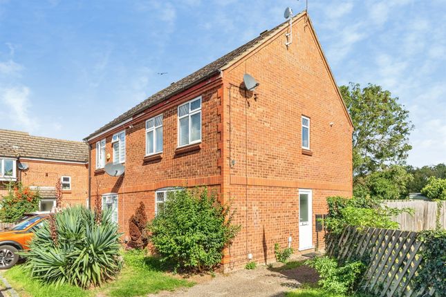 2 Bedroom Semi-Detached in NN10 0EP