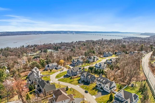 Property for sale in 12 Riverton Drive, Nyack, New York, United States Of America