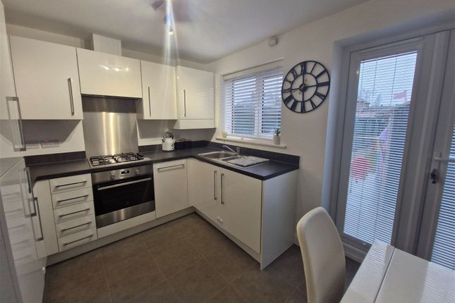 Thumbnail Town house for sale in Swallow Crescent, Maghull, Merseyside