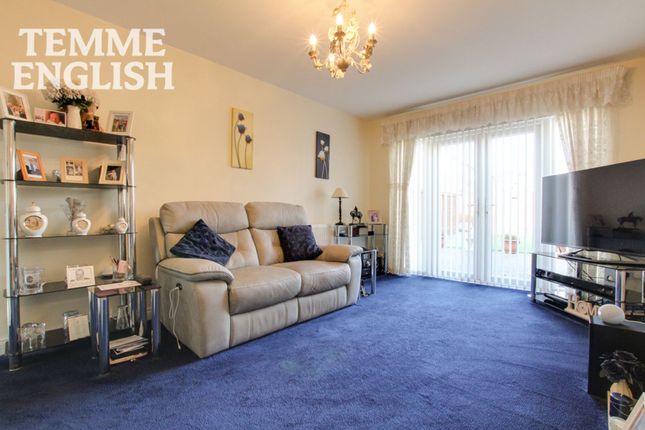 35 Leasway, Wickford photo 4