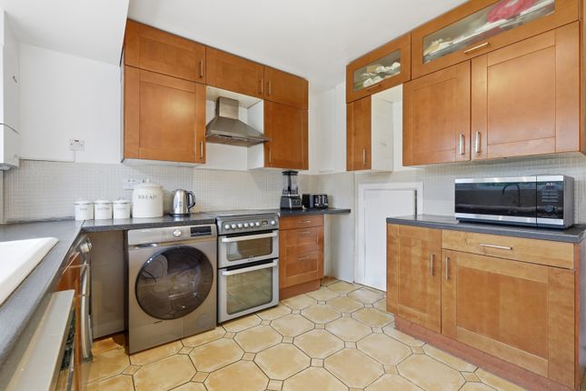 25, The Paddocks, Essex photo 4