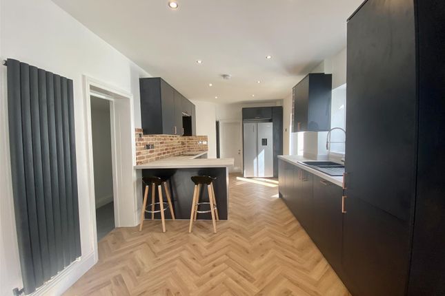 Thumbnail Flat to rent in Westbury Road, Durdham Park, Bristol