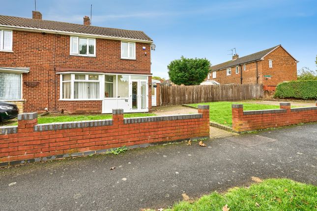 3-bed semi-detached on Laburnum Road, Walsall, £260,000