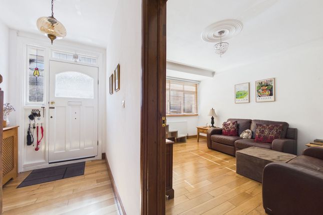 63, Higham Road, London photo 3