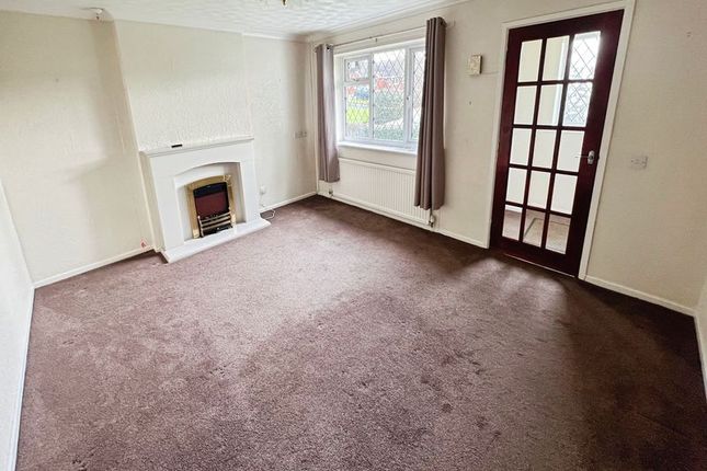 9, Shalfleet Close, Bolton photo 2